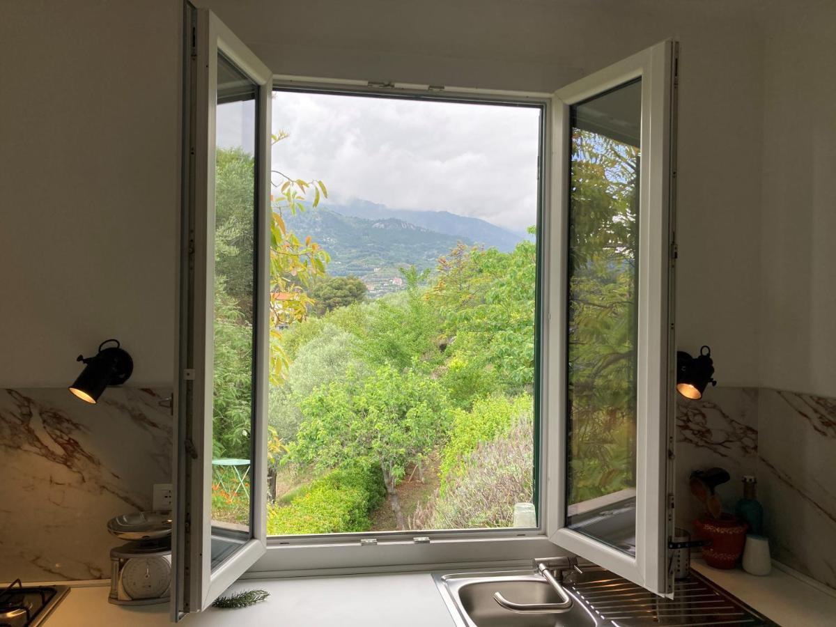 Villa Vento Largo, Casa Marina Ventimiglia Buitenkant foto
